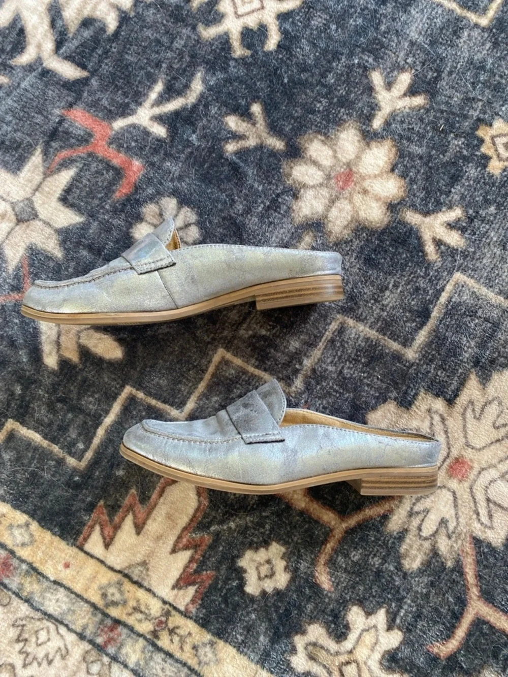 “Naturalizer” Silver Metallic Slip-on Loafers (8.5)
